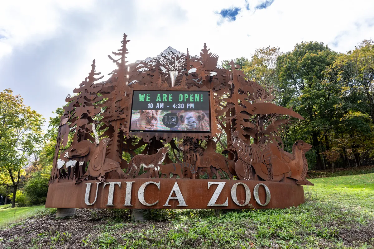 Utica Zoo