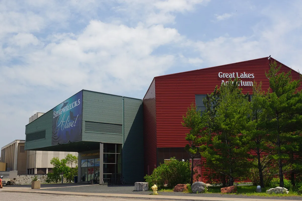 Great Lakes Aquarium