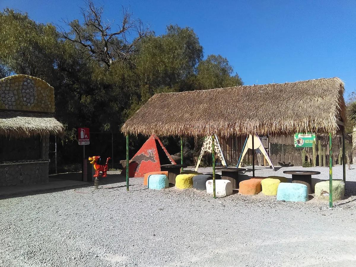 Tuzoofari