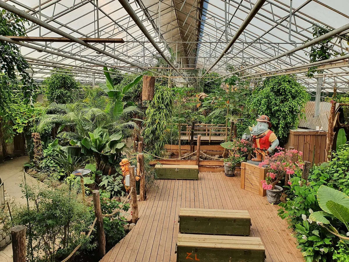 Berkenhof 's Tropical Zoo & Vlindertuin