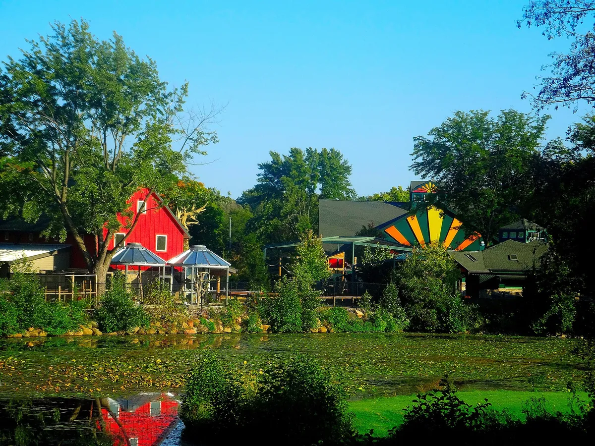 Henry Vilas Zoo