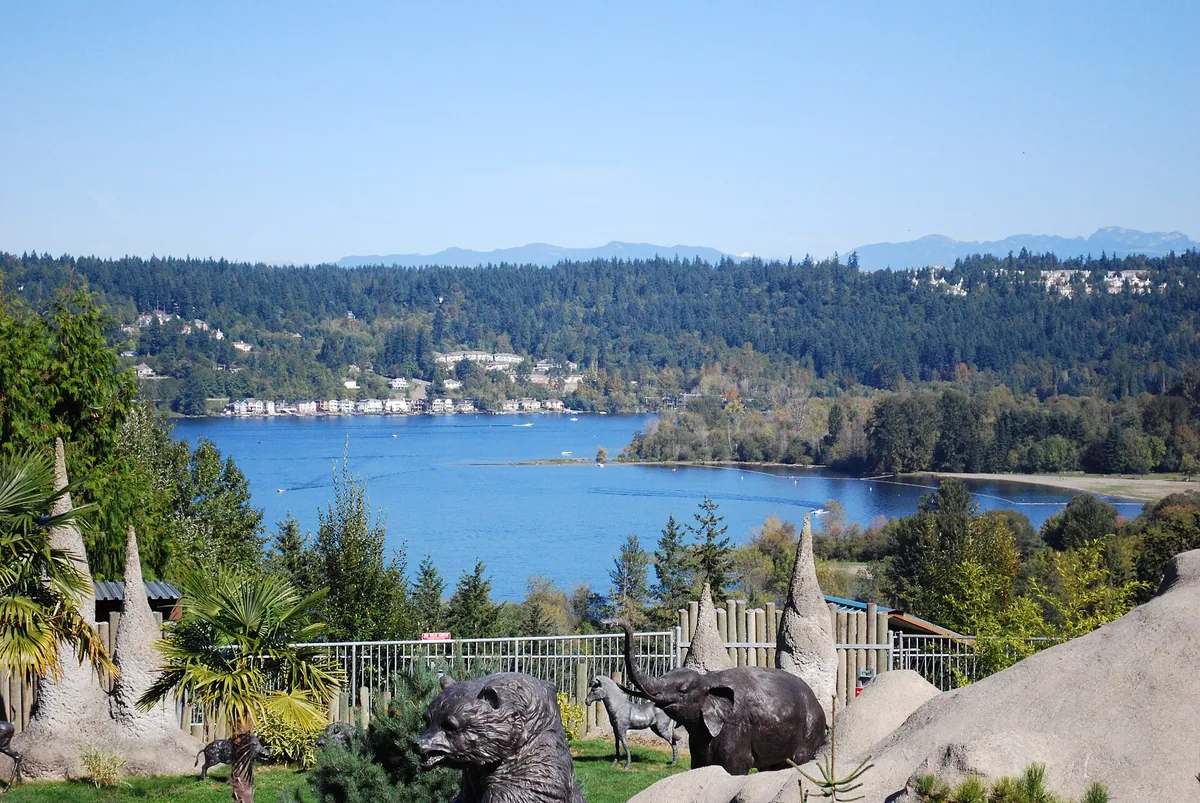 Cougar Mountain Zoo