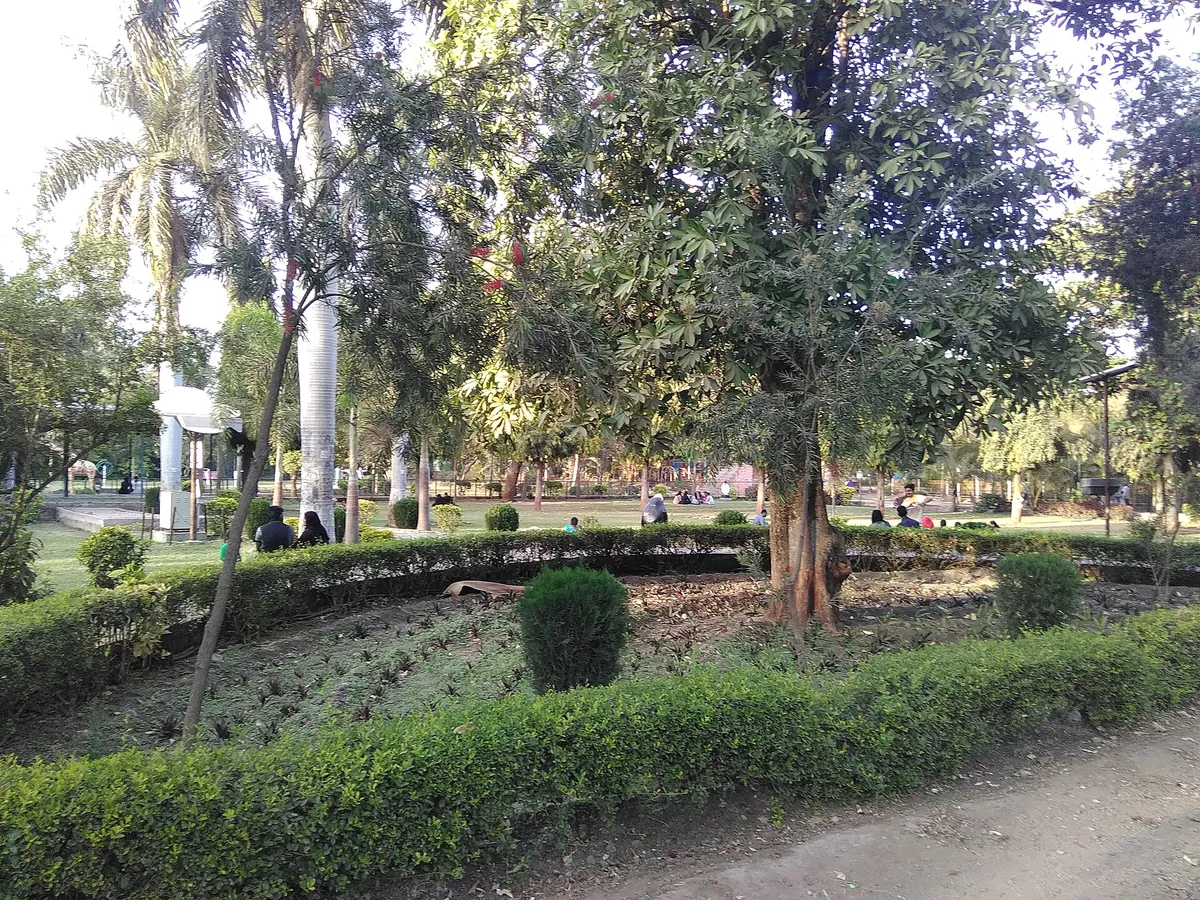 Siddharth Garden and Zoo