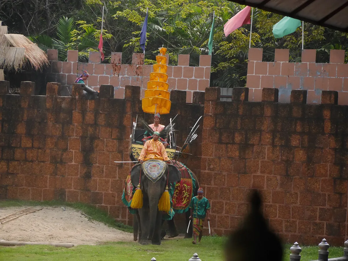 Samphran Elephant Ground & Zoo